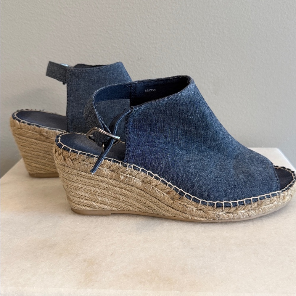 Gap Chambray Open-Toe Espadrille Wedge Sandals - Picture 3 of 5